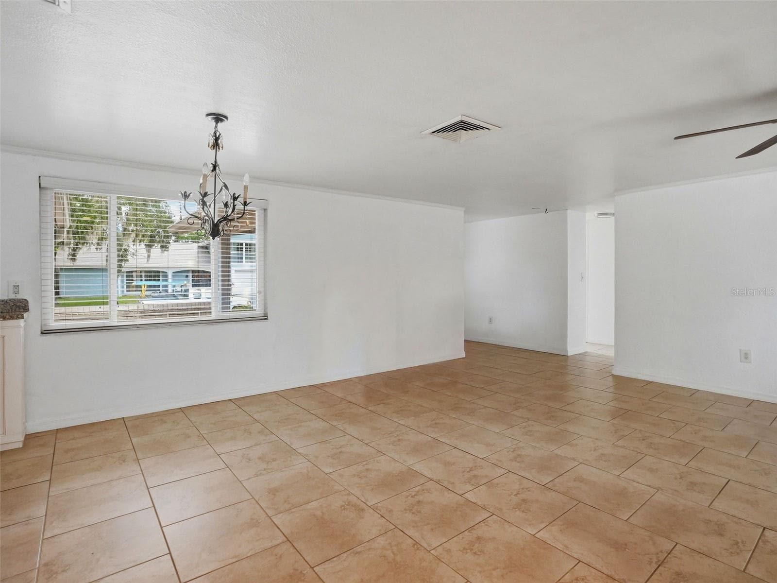 Living and dining room - 8502 ARROWHEAD DR, HUDSON