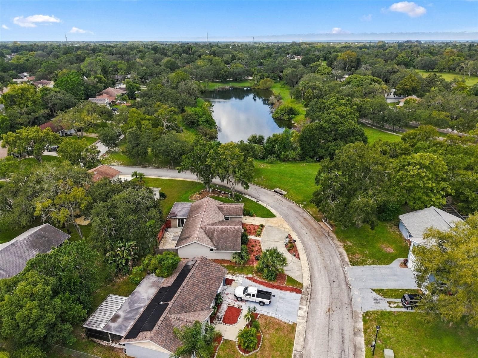 Overhead - 8502 ARROWHEAD DR, HUDSON