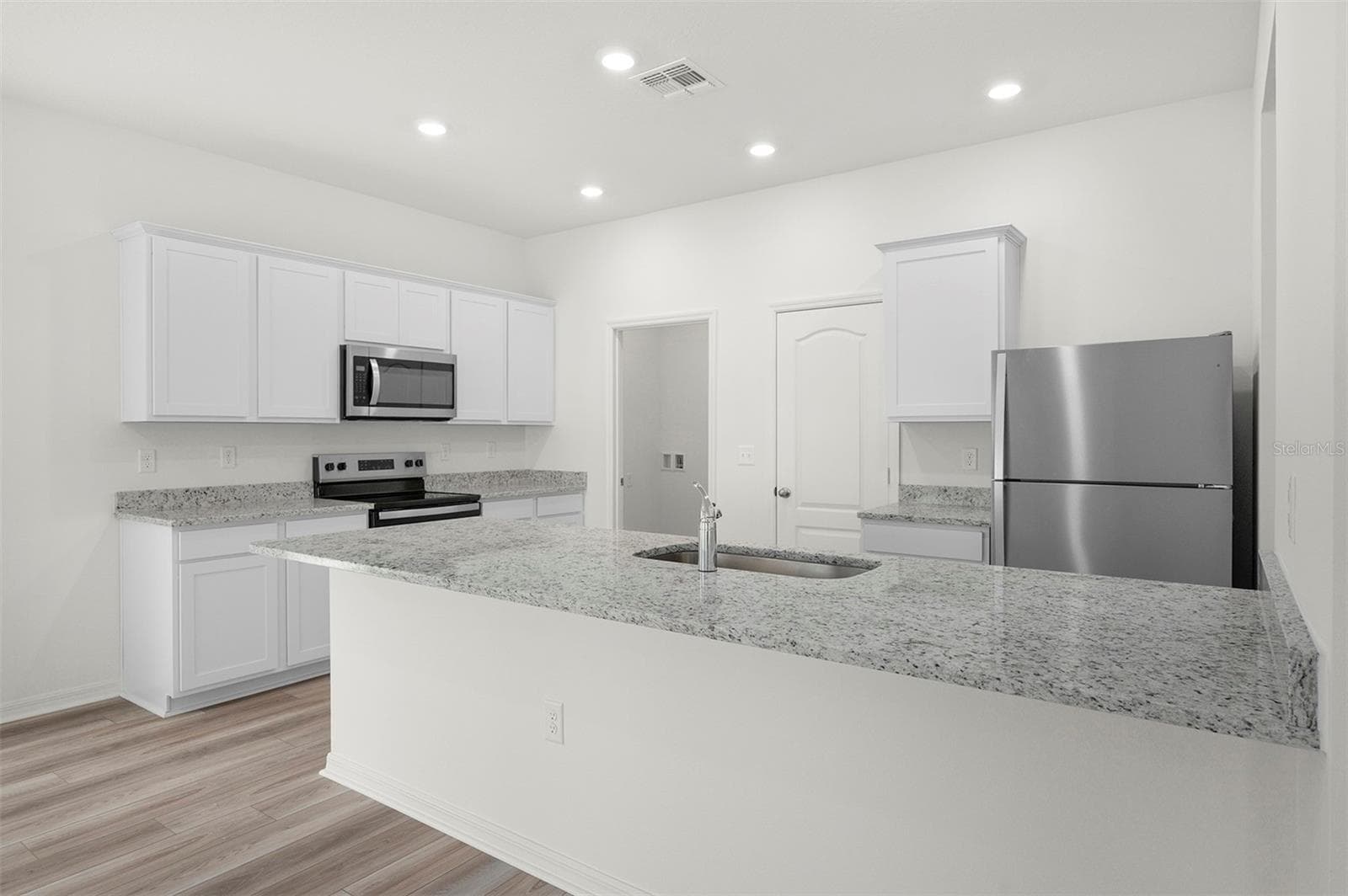 Single Family Residence at 13234 TULA LOOP, ASTATULA, photo 3 of 21