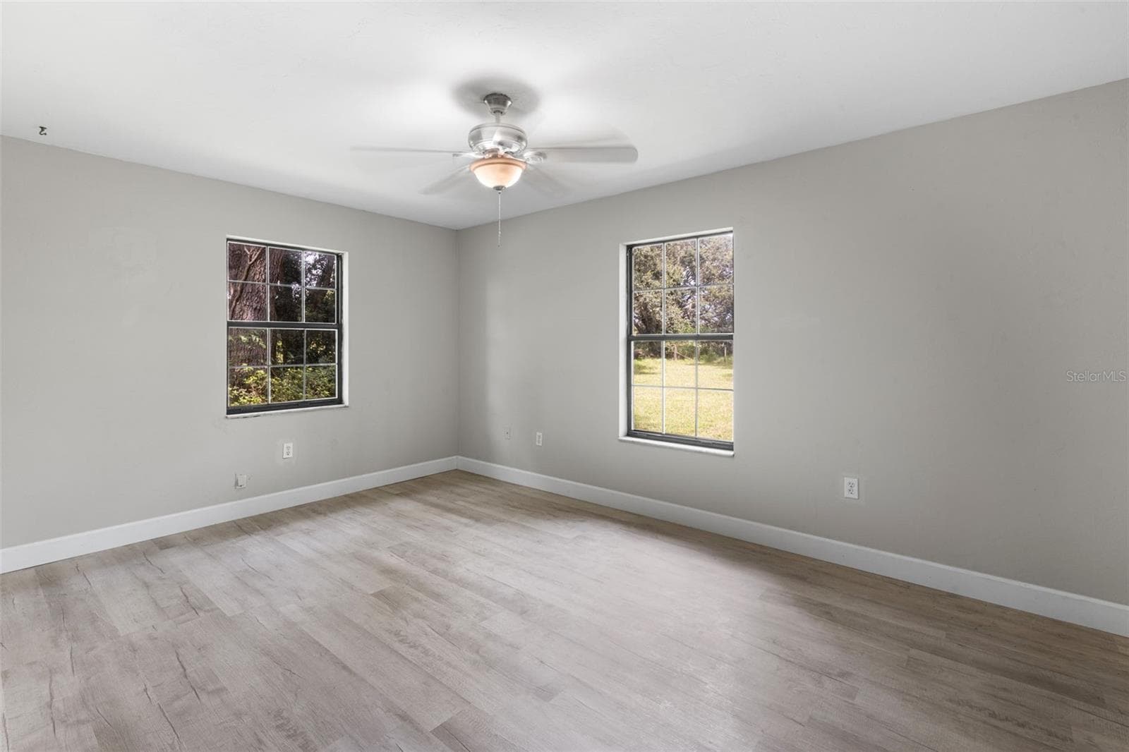 Single Family Residence at 1869 SW 32ND PL, BELL, photo 21 of 55