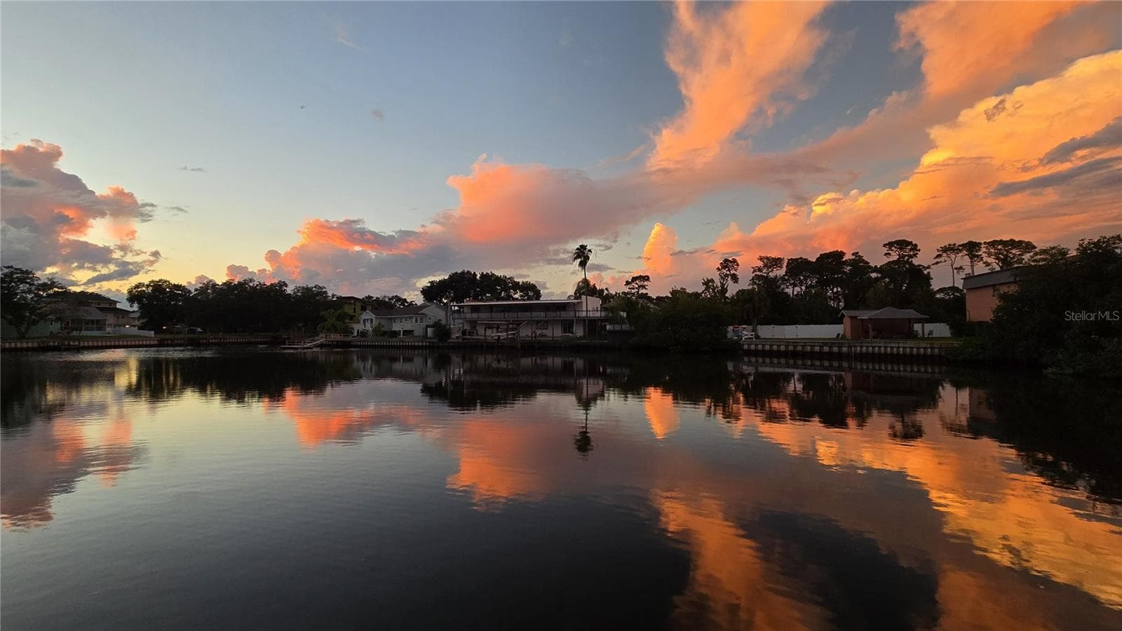 Condominium at 4805 ALT 19 #624, PALM HARBOR, photo 4 of 38