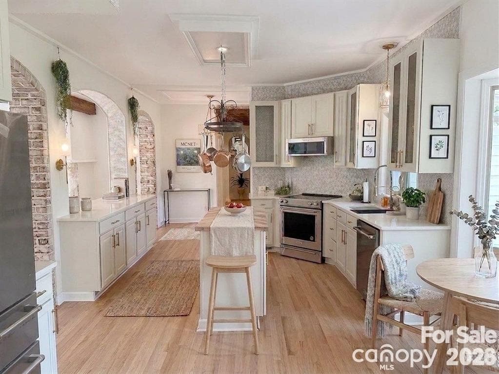VIrtually Staged - 13033 Asbury Chapel Road, Huntersville