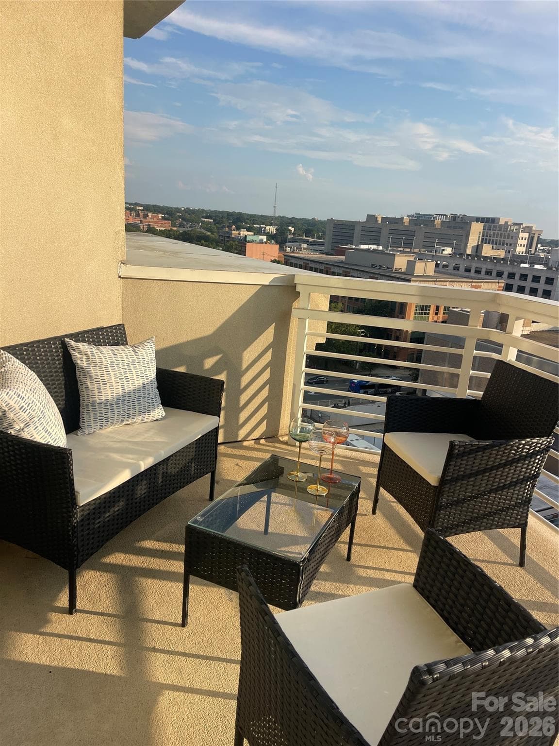 Condominium at 505 E 6th Street Street, Charlotte, photo 12 of 21