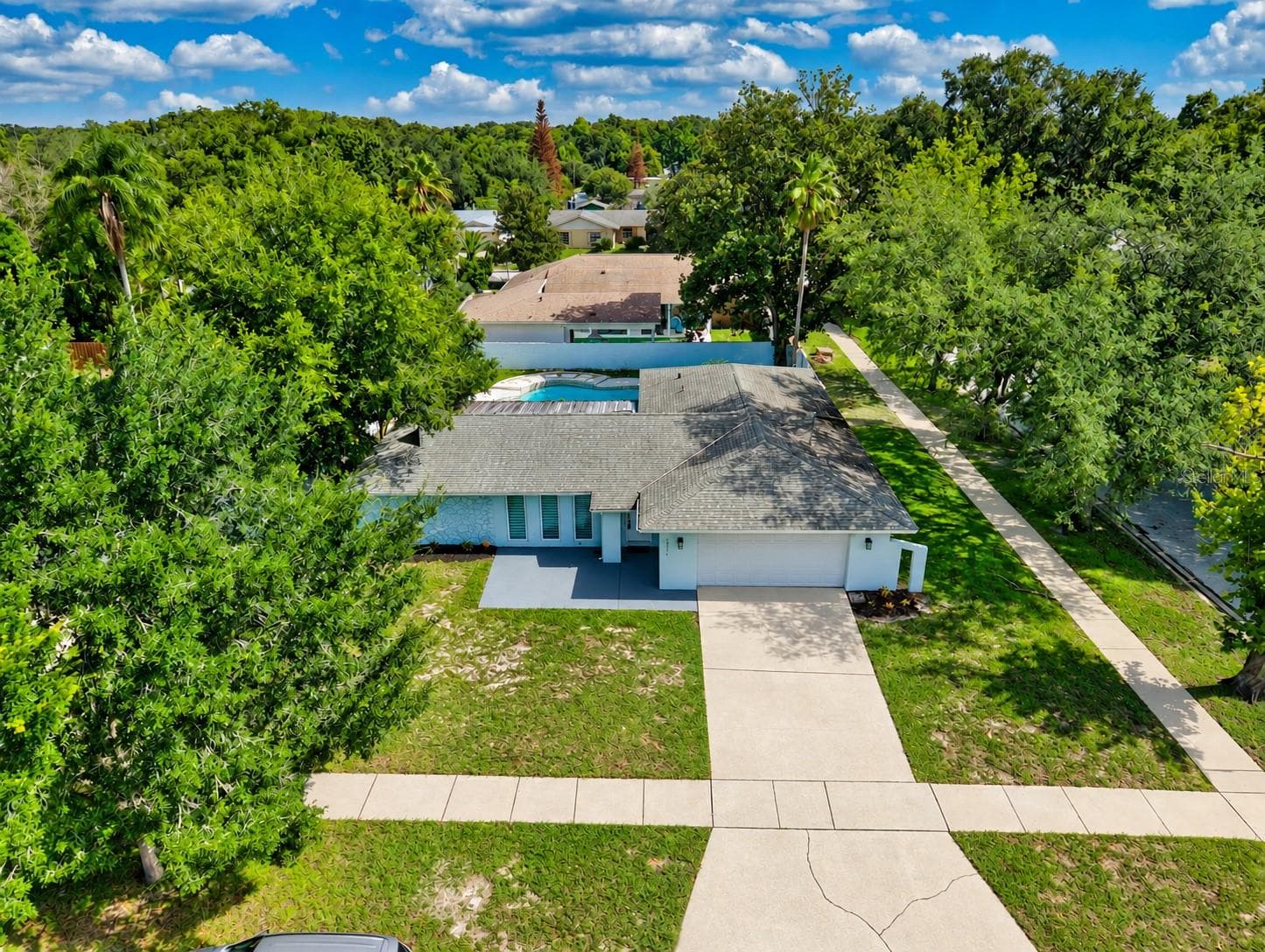 5311 JENNIFER PL