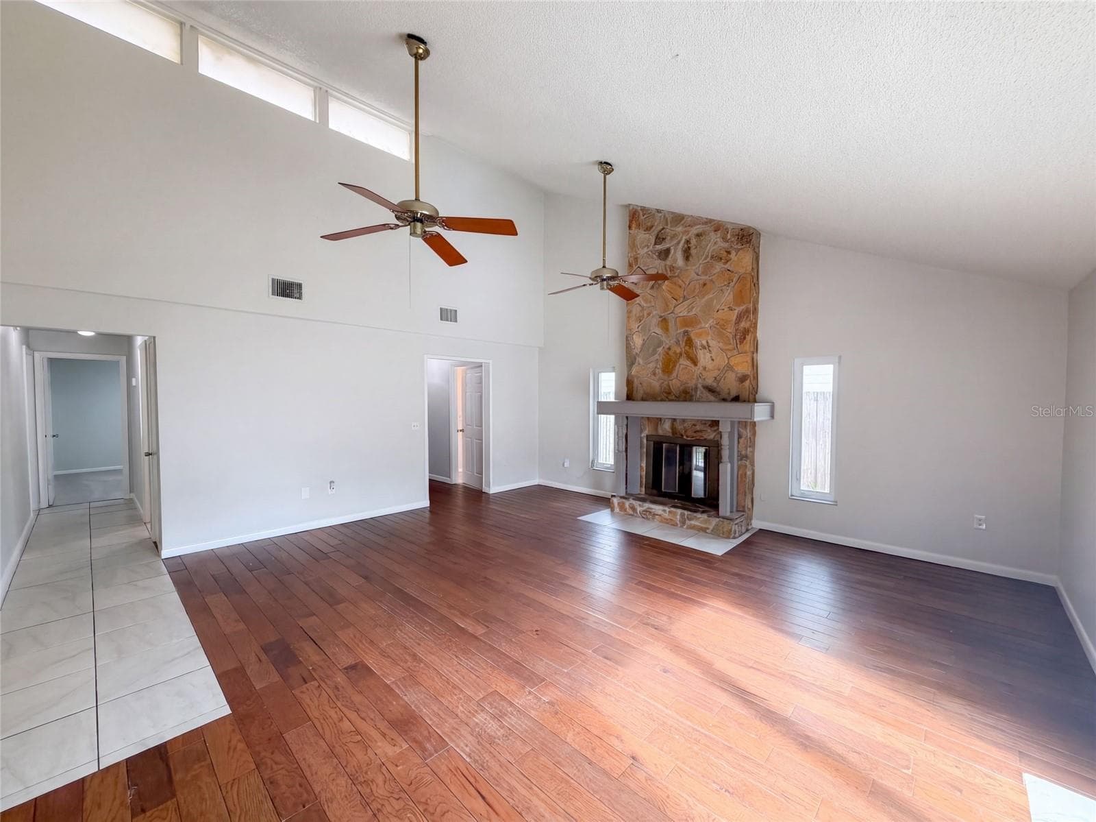 Single Family Residence at 4610 DEVON AVE, LAKELAND, photo 6 of 19