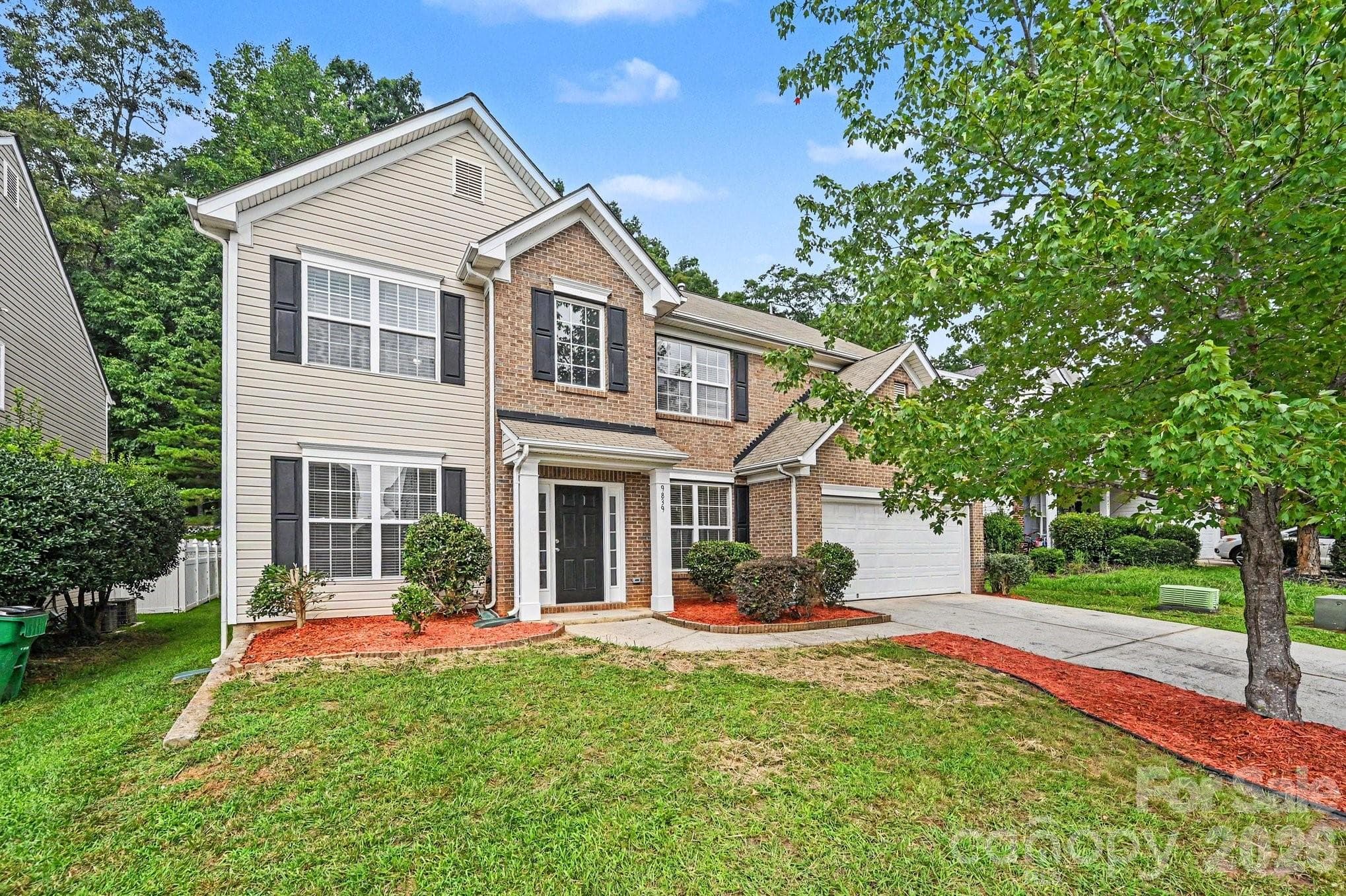 9839 Jeanette Circle