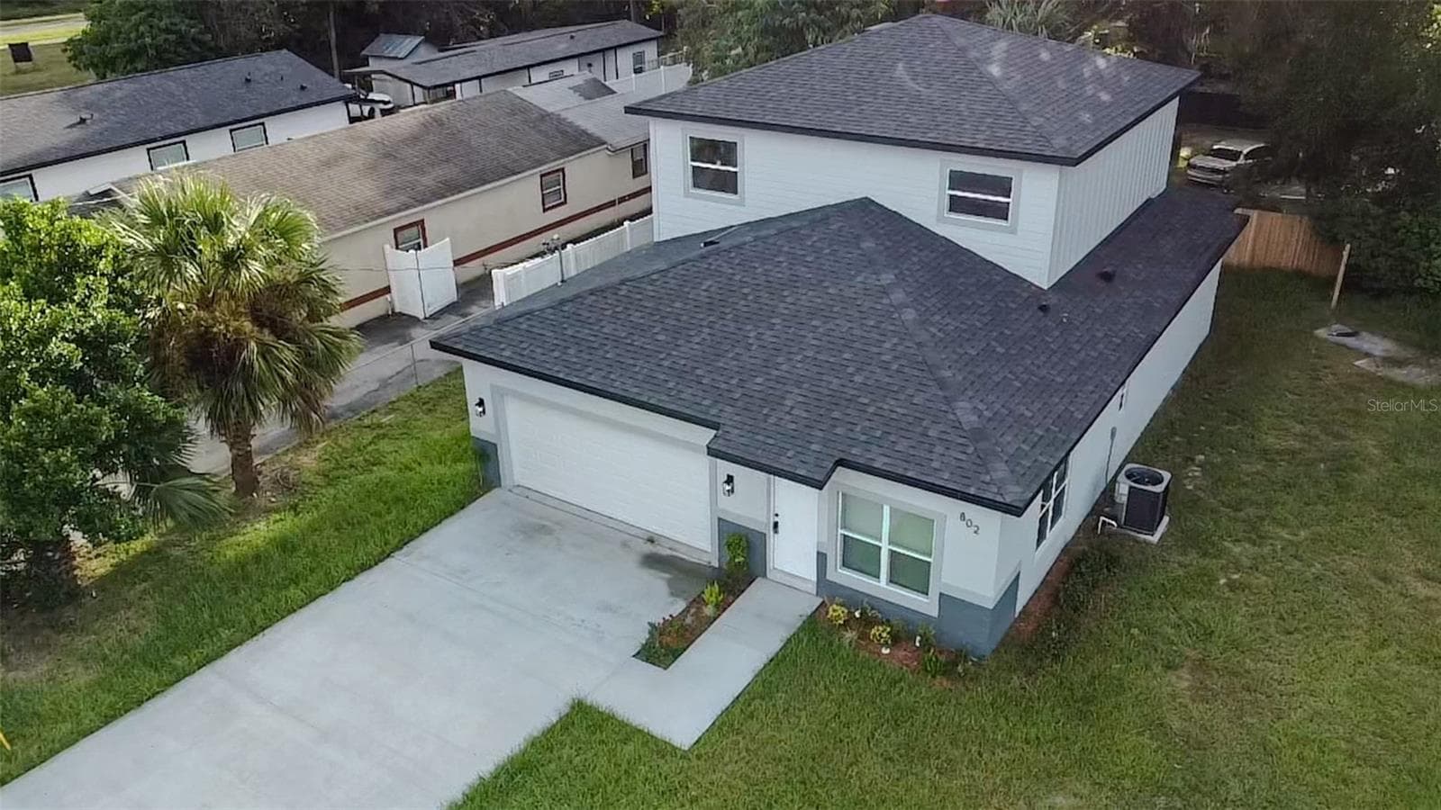 802 MARVIN C ZANDERS AVE