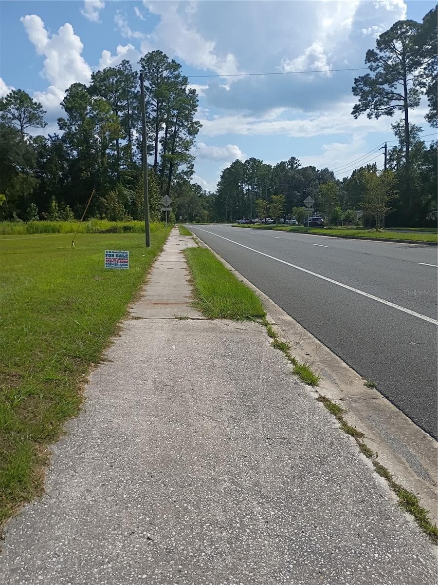 South bound view on US Highway 301 - TBD NE US HIGHWAY 301, WALDO