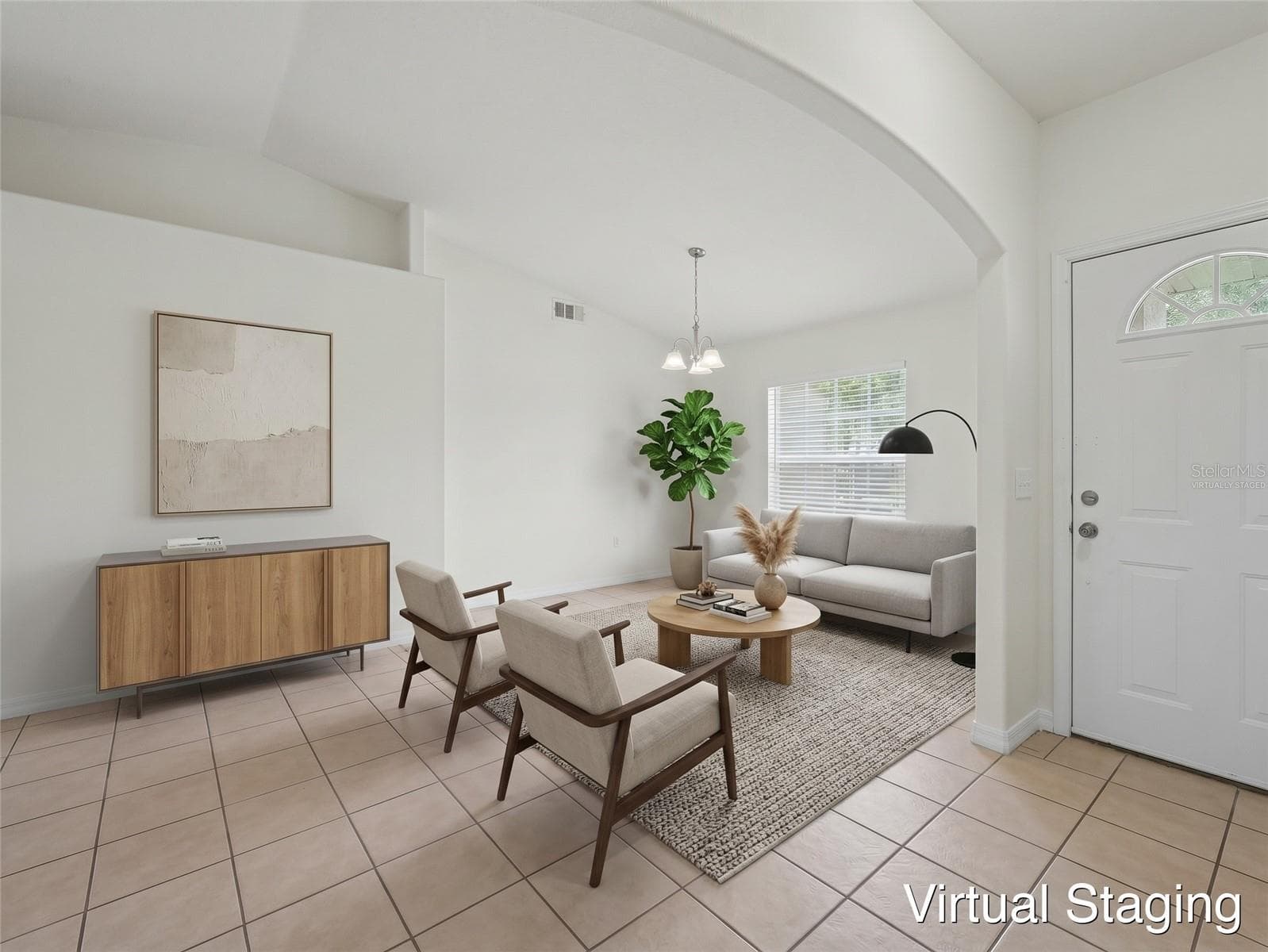 Virtually staged - 521 EAGLE CT, KISSIMMEE
