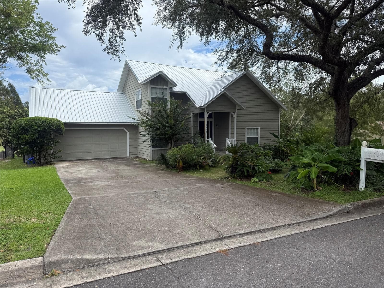 8620 NW 35TH RD