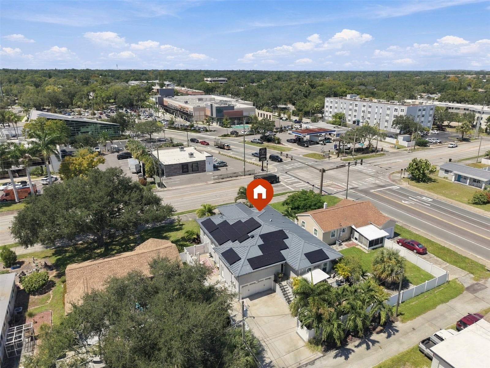 Single Family Residence at 3925 1ST ST NE, ST PETERSBURG, photo 49 of 58