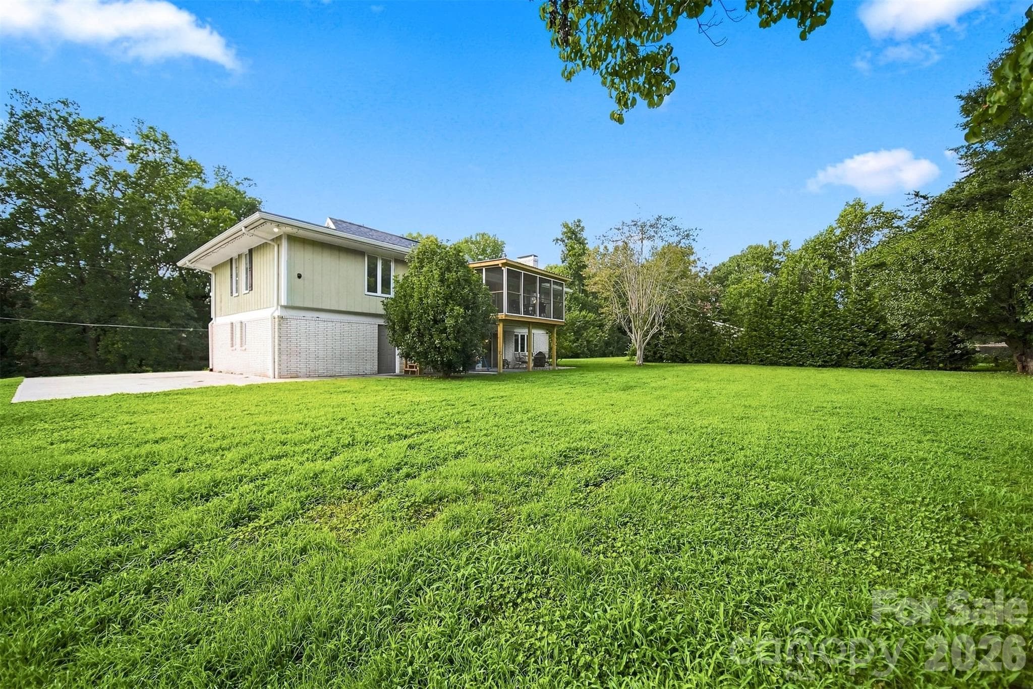 Single Family Residence at 706 Springdale Road, Statesville, photo 10 of 48
