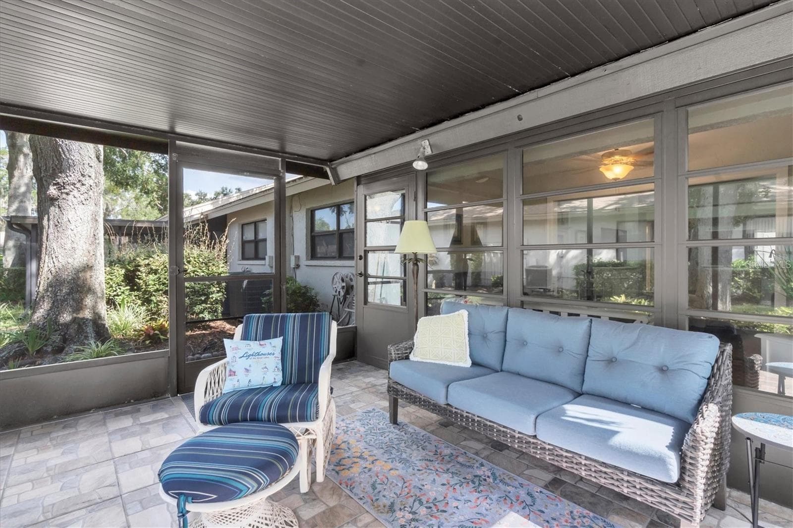 Outdoor screened in porch - 9312 GOLF VIEW DR #3, NEW PORT RICHEY