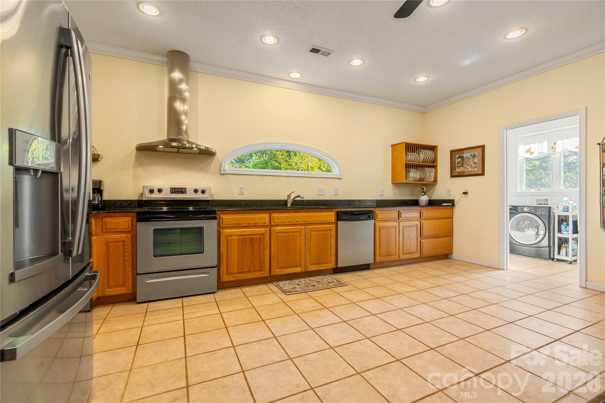 Spacious kitchen - 296 Acorn Lane, Rutherfordton