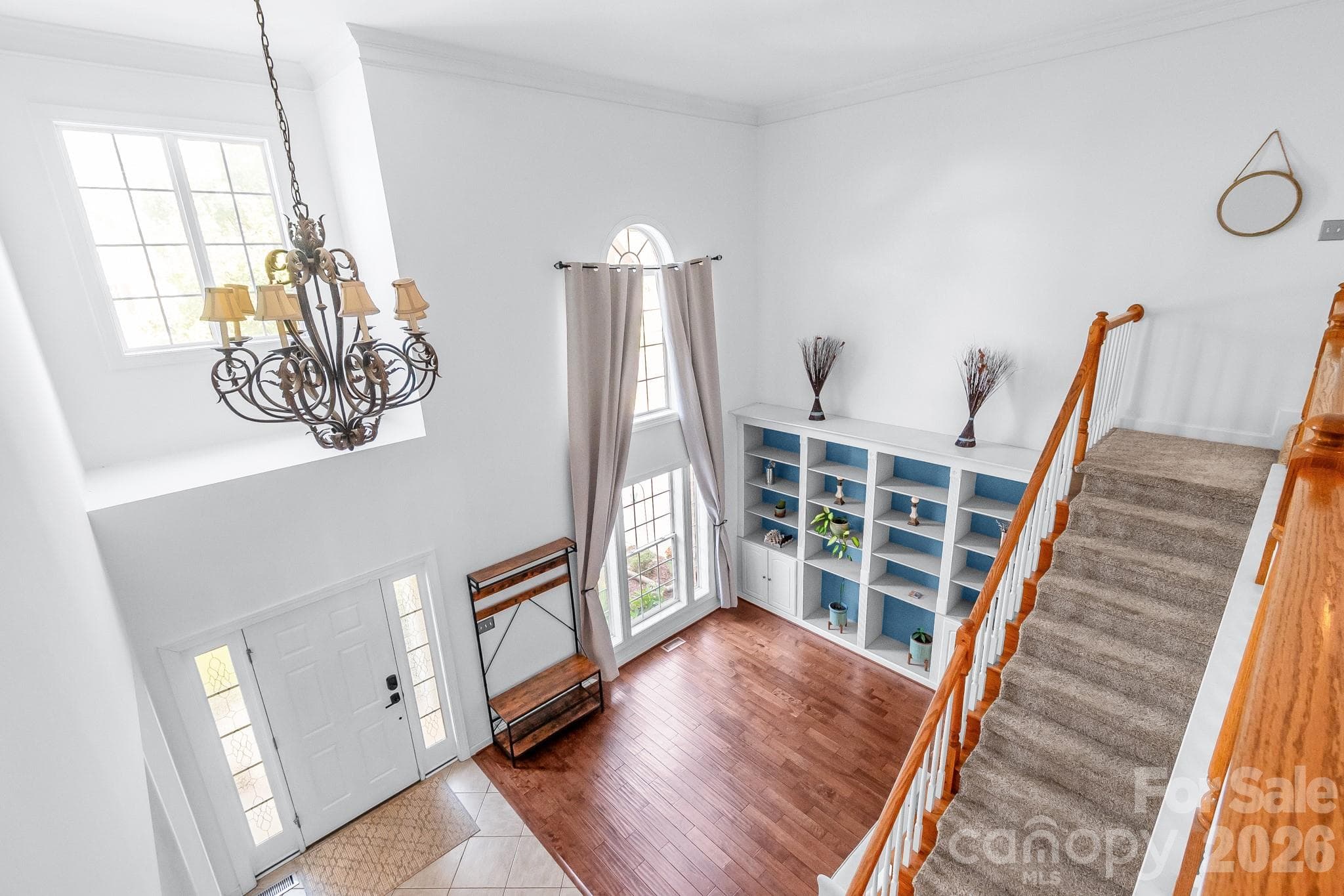 Single Family Residence at 402 Deercross Lane, Waxhaw, photo 7 of 32