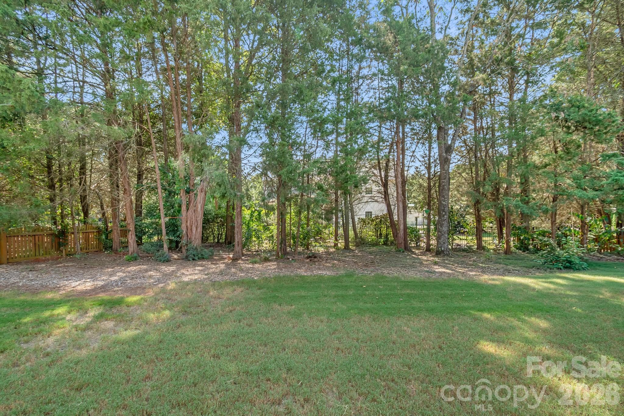 Single Family Residence at 402 Deercross Lane, Waxhaw, photo 32 of 32