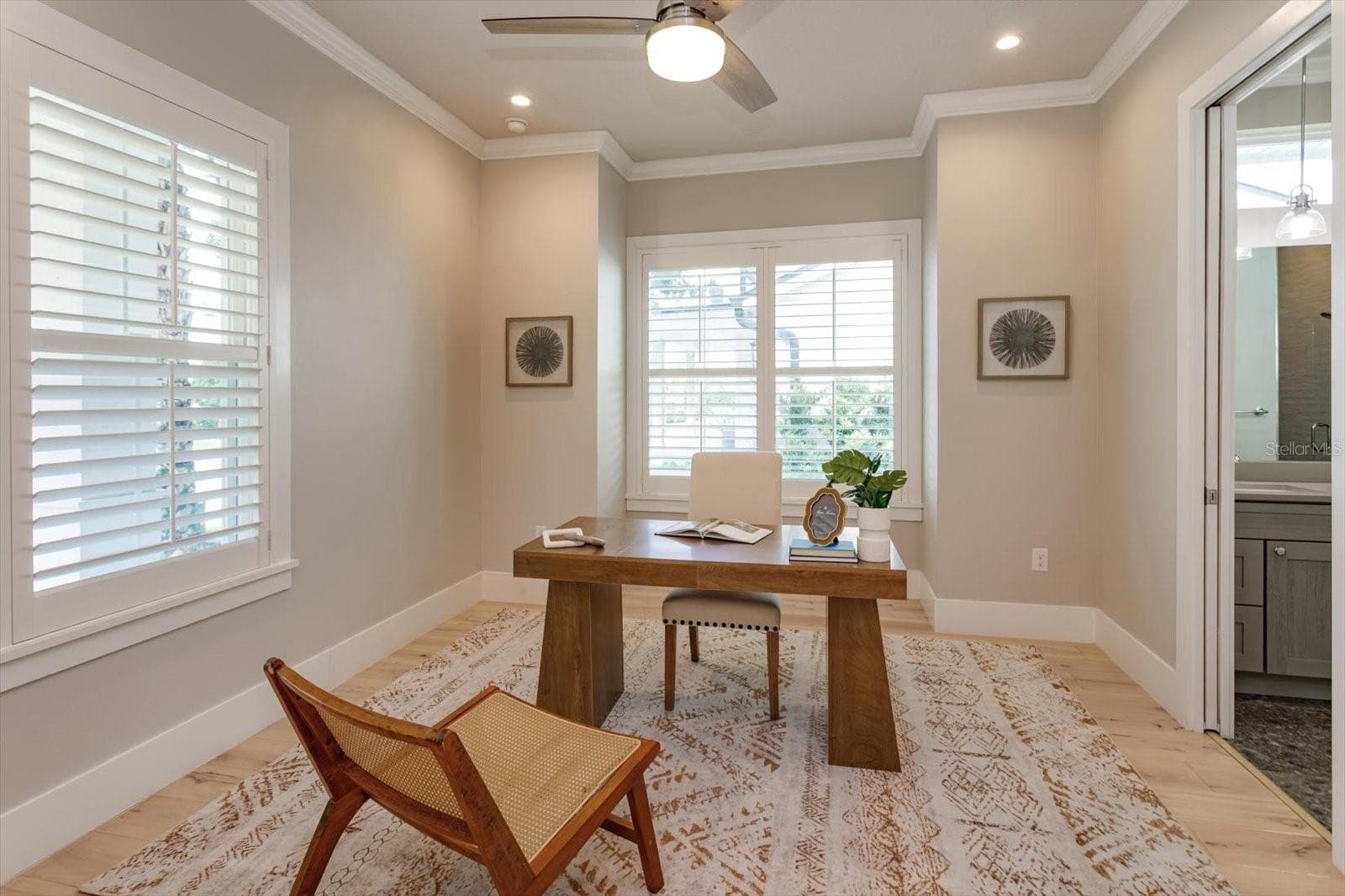 First floor study / guest suite - 533 COUNTRY CLUB DR, WINTER PARK
