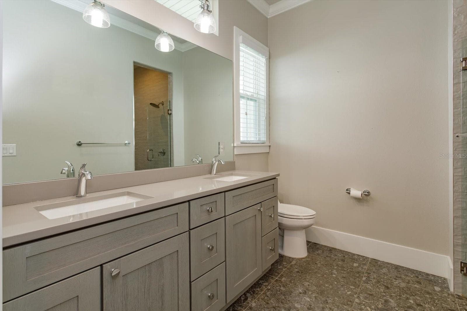 First floor study ensuite with dual sinks and shower - 533 COUNTRY CLUB DR, WINTER PARK