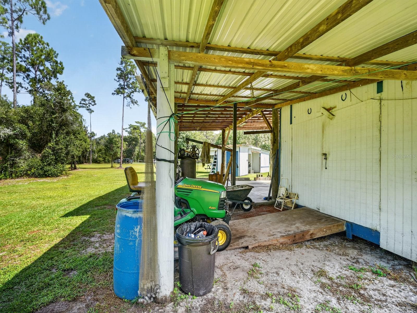 Manufactured Home at 18748 NE 148TH TERRACE RD, FORT MC COY, photo 42 of 53