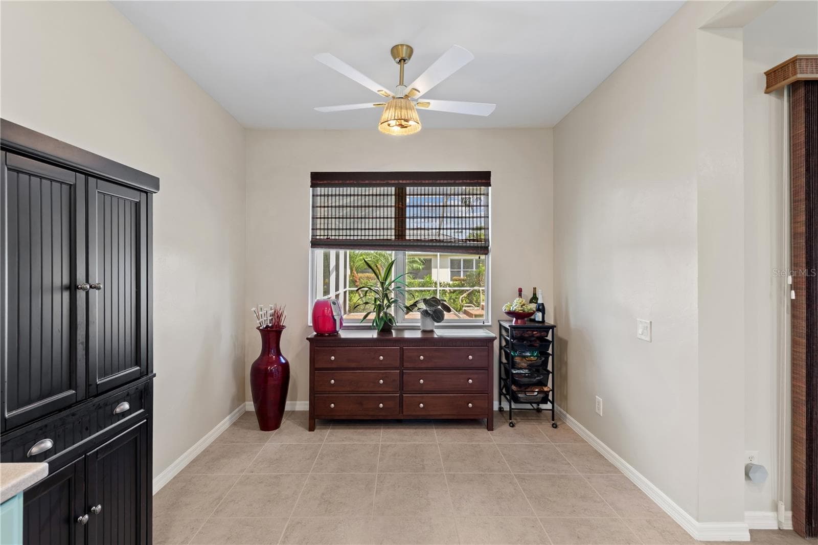 Single Family Residence at 2617 BRIGHTSIDE CT, CAPE CORAL, photo 13 of 58