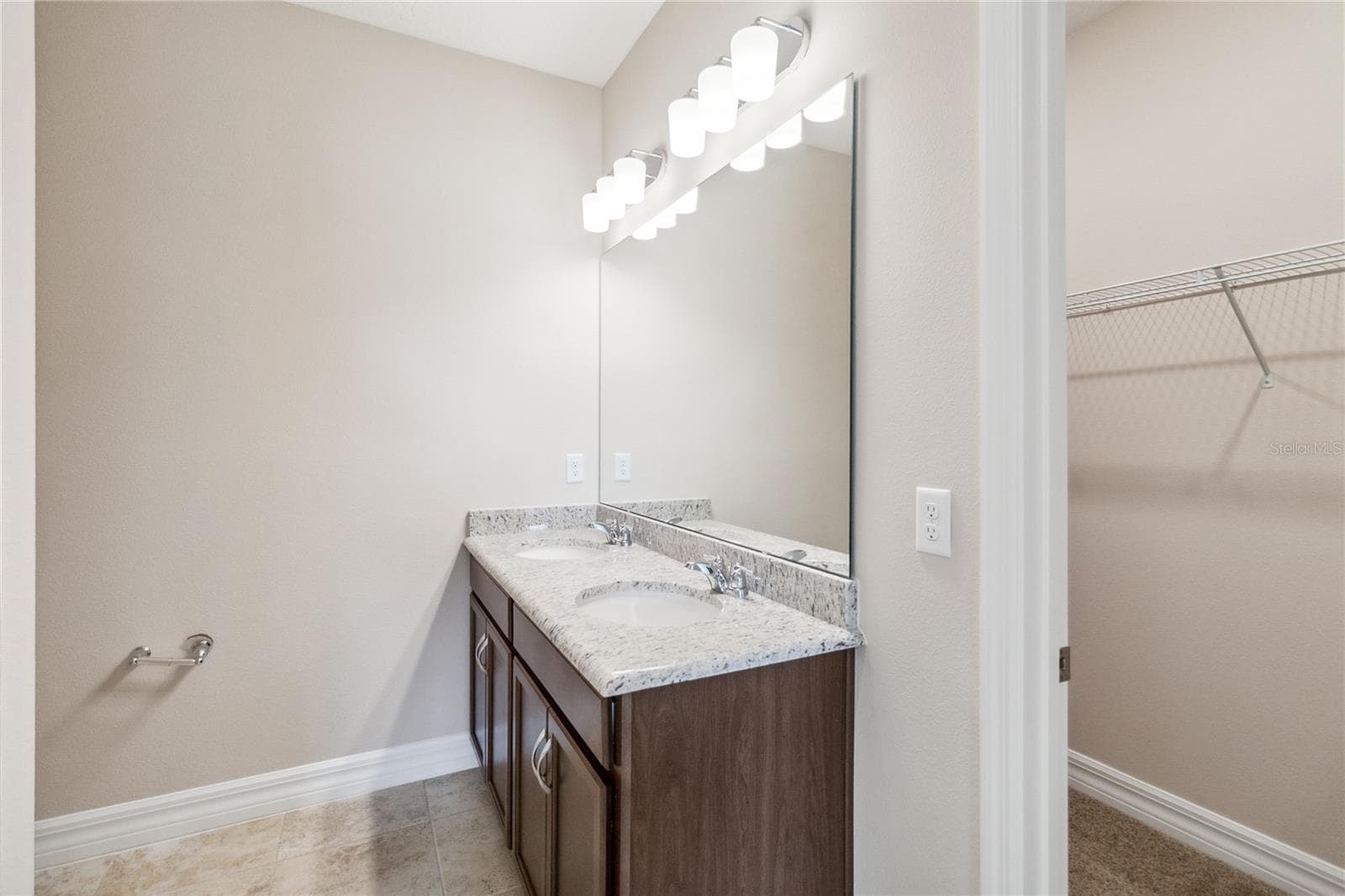 Single Family Residence at 1247 SILO DR, ST CLOUD, photo 22 of 32