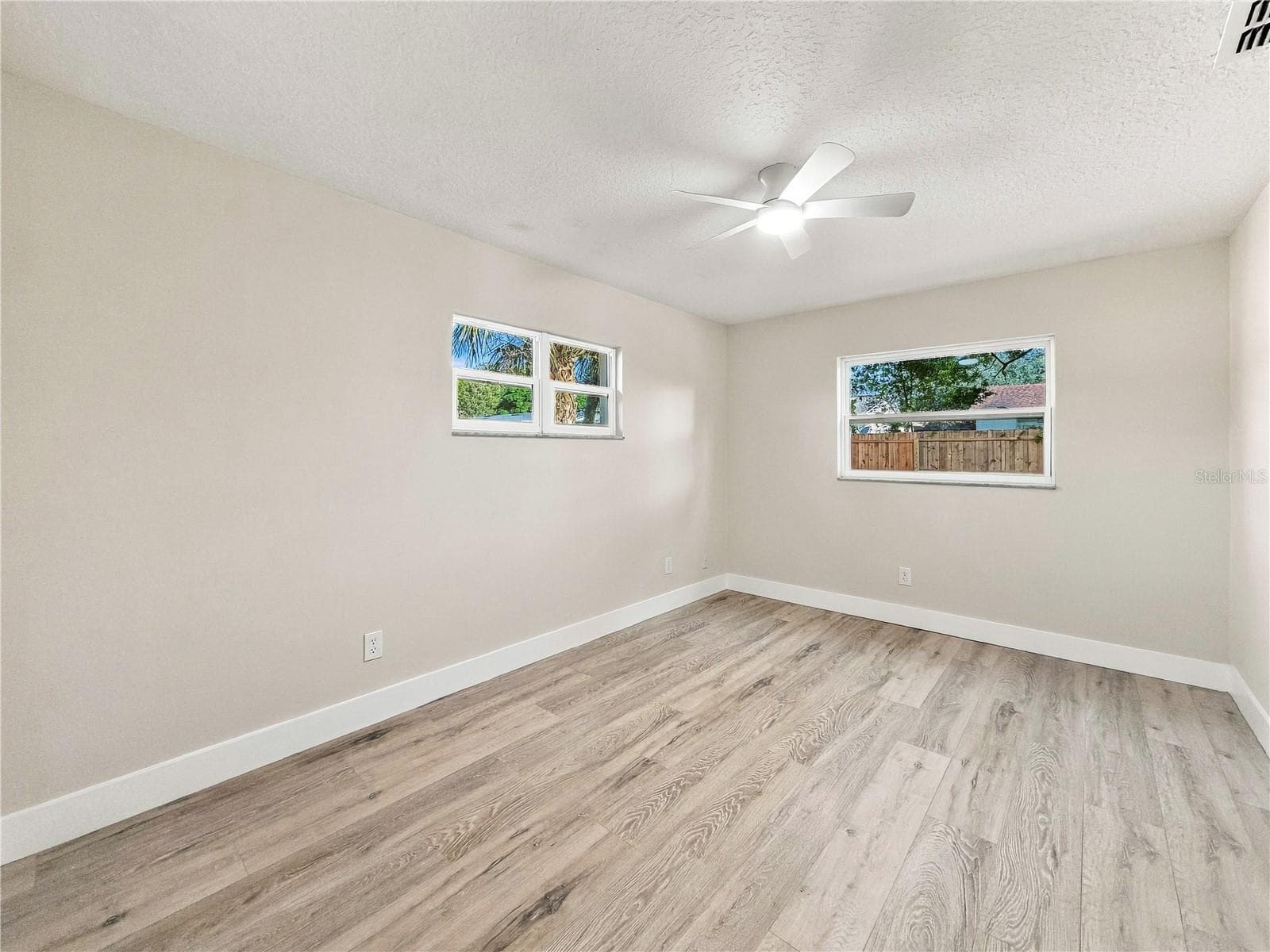 Single Family Residence at 7015 CRESTLAKE DR, ORLANDO, photo 18 of 27
