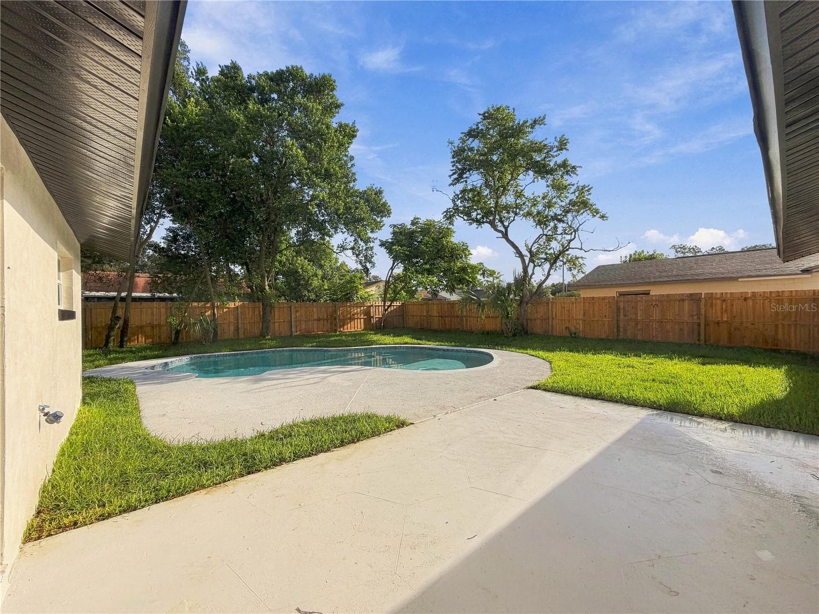 Single Family Residence at 7015 CRESTLAKE DR, ORLANDO, photo 25 of 27