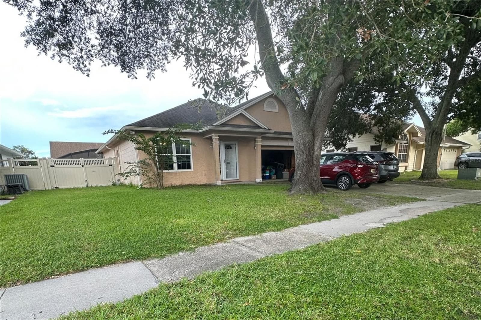 Single Family Residence at 8041 EXCALIBUR CT, ORLANDO, photo 4 of 46