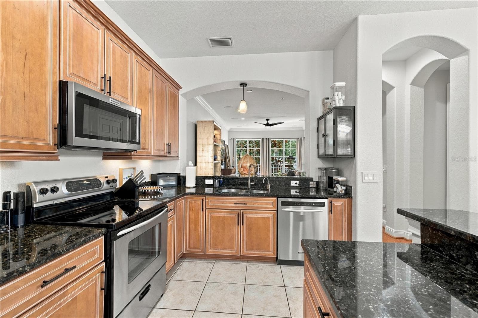 Condominium at 6002 YEATS MANOR DR #101, TAMPA, photo 15 of 40