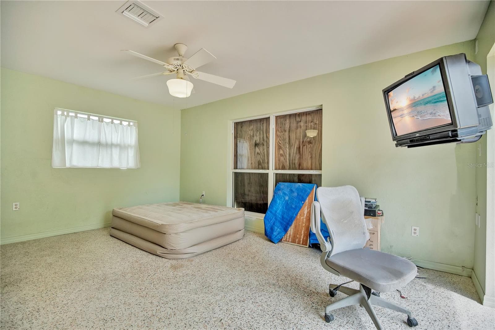 Single Family Residence at 5701 PADGETT CIR, ORLANDO, photo 14 of 26