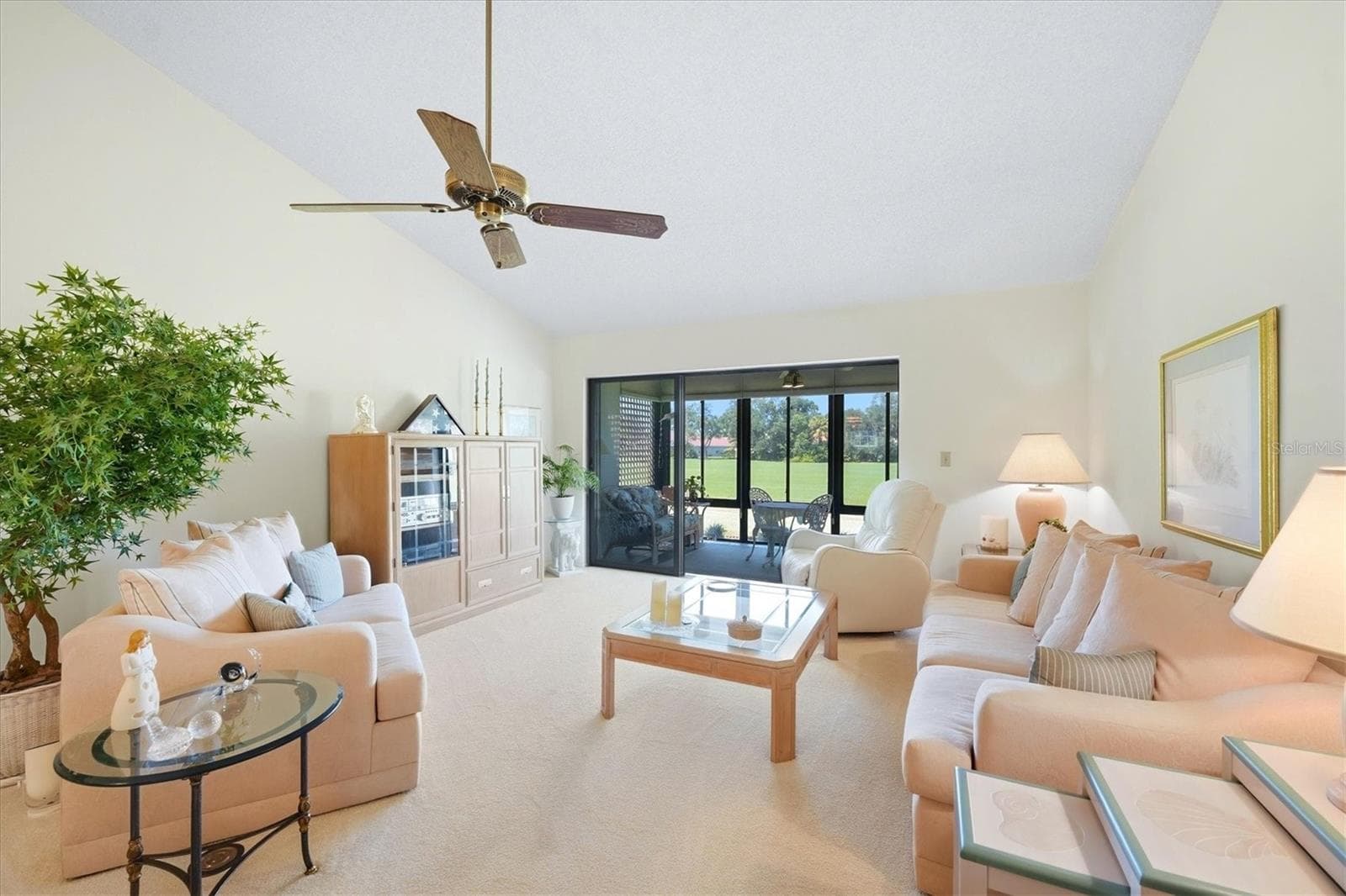 Condominium at 6089 CLUBSIDE DR #7686, SARASOTA, photo 6 of 36