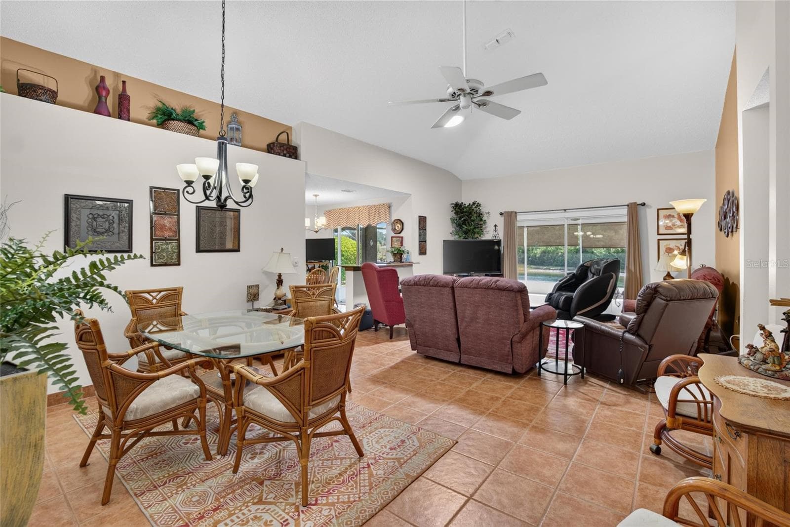 Condominium at 734 MCDANIEL ST, SUN CITY CENTER, photo 5 of 60
