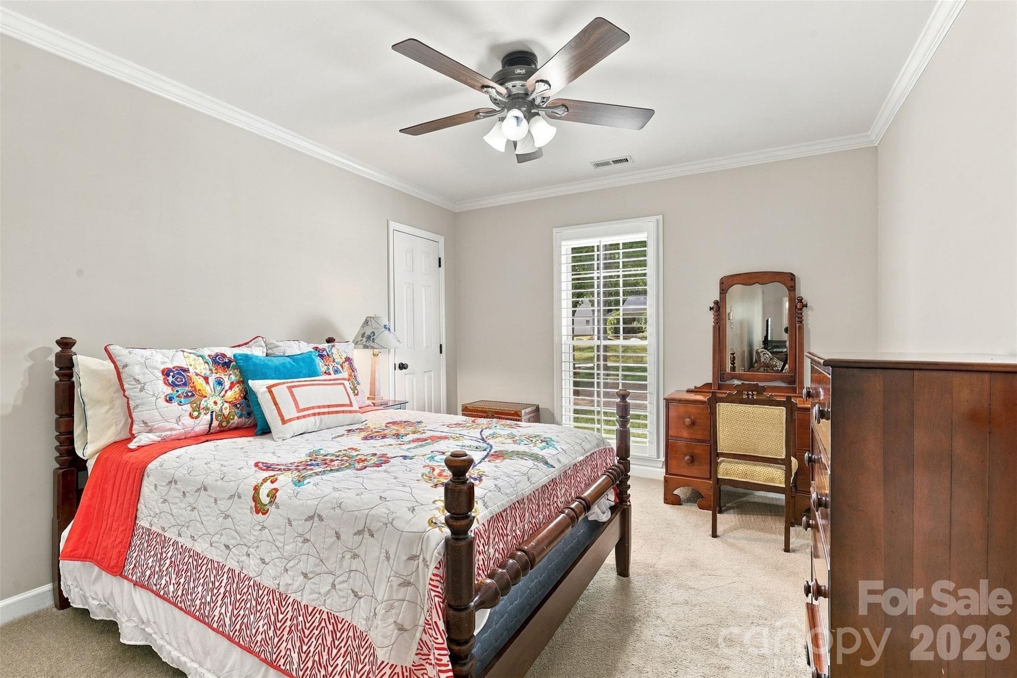 Single Family Residence at 4701 Dawnridge Drive, Charlotte, photo 12 of 18