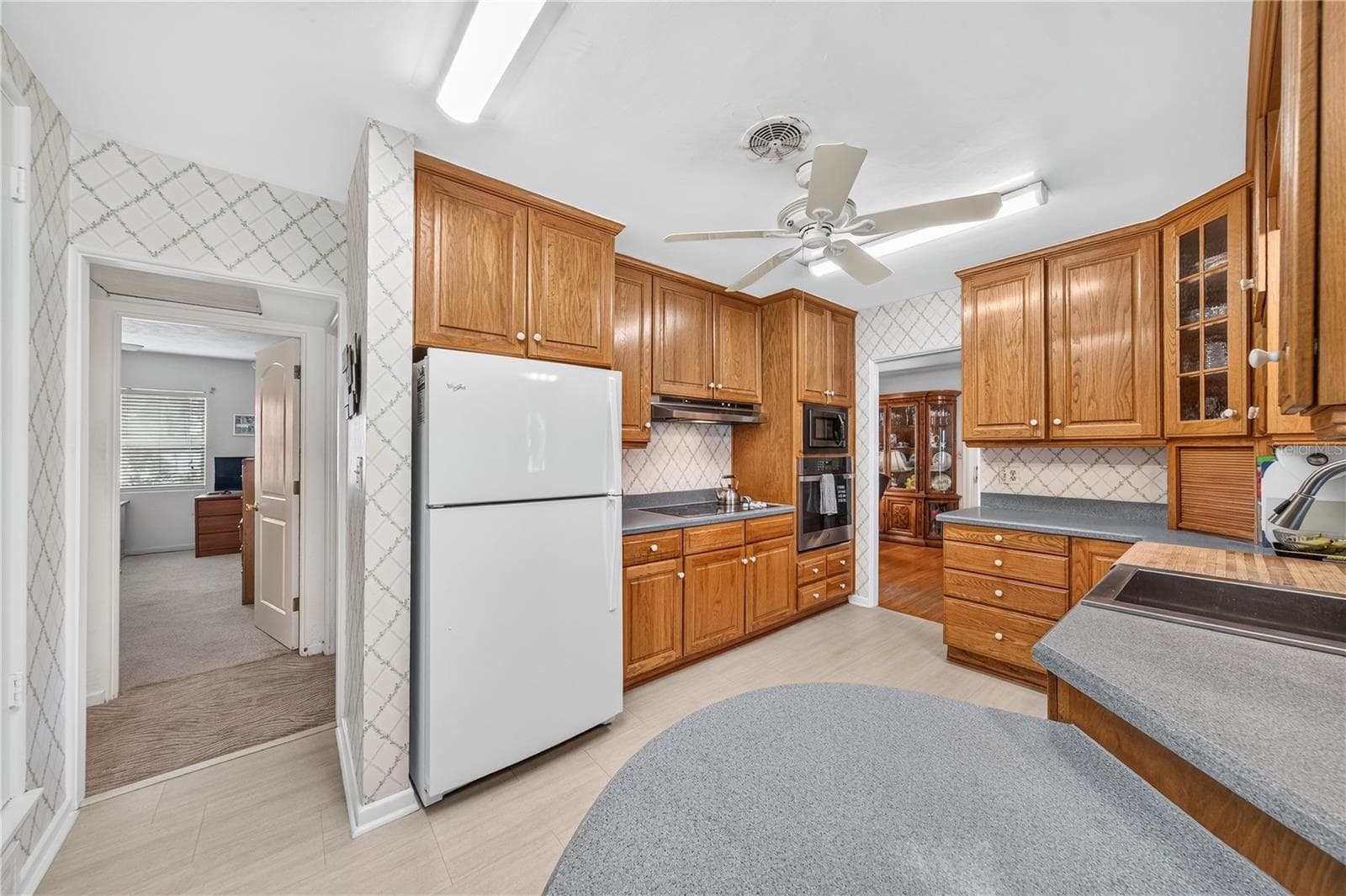Single Family Residence at 1205 DORCHESTER ST, ORLANDO, photo 13 of 41