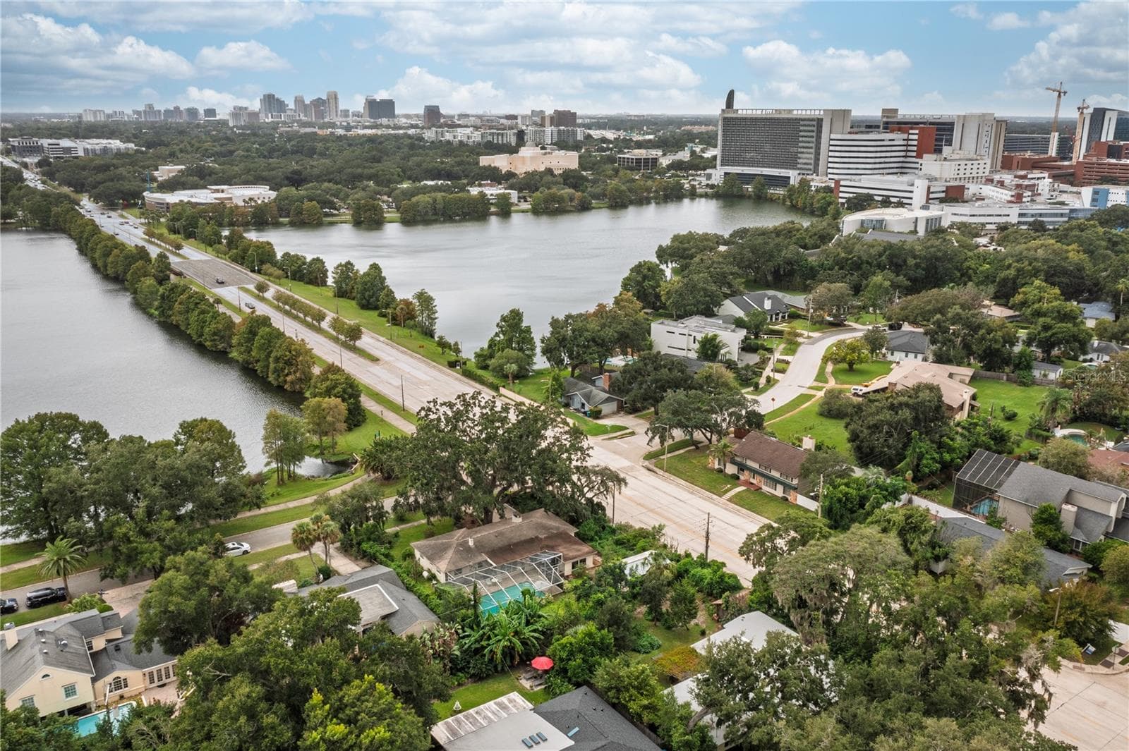 Lake Estelle, AdventHealth, Loch Haven Park and downtown Orlando. - 1205 DORCHESTER ST, ORLANDO
