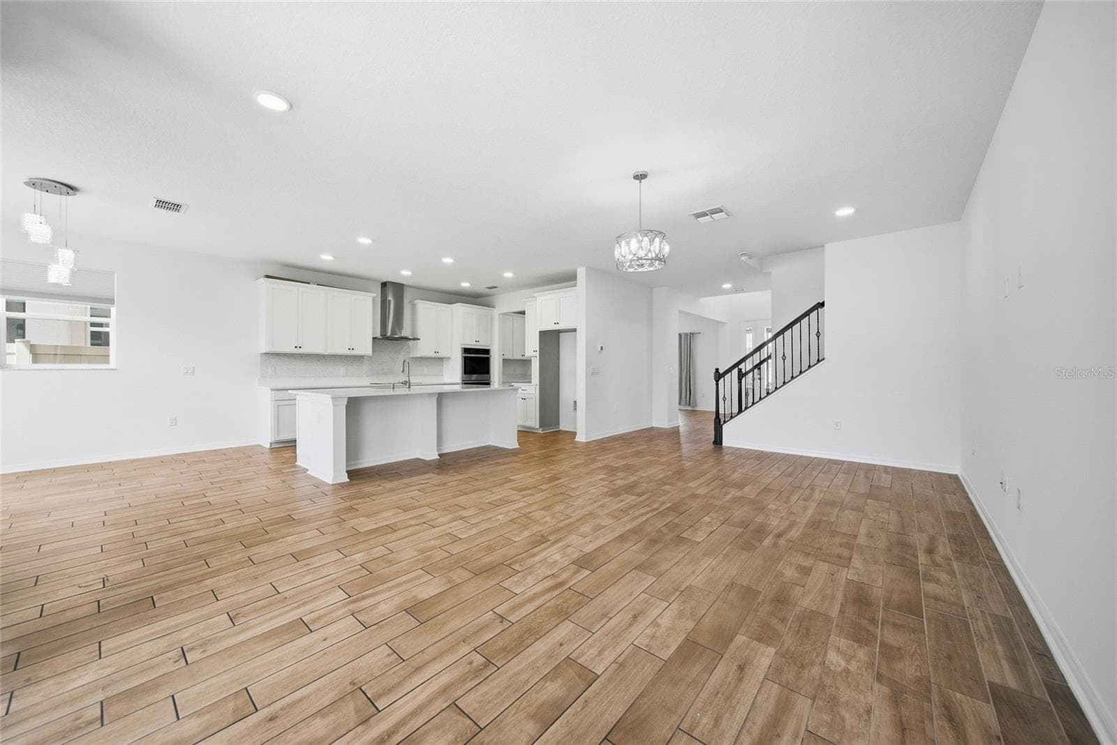 Single Family Residence at 7824 NOTCHED PINE BND, WESLEY CHAPEL, photo 17 of 54