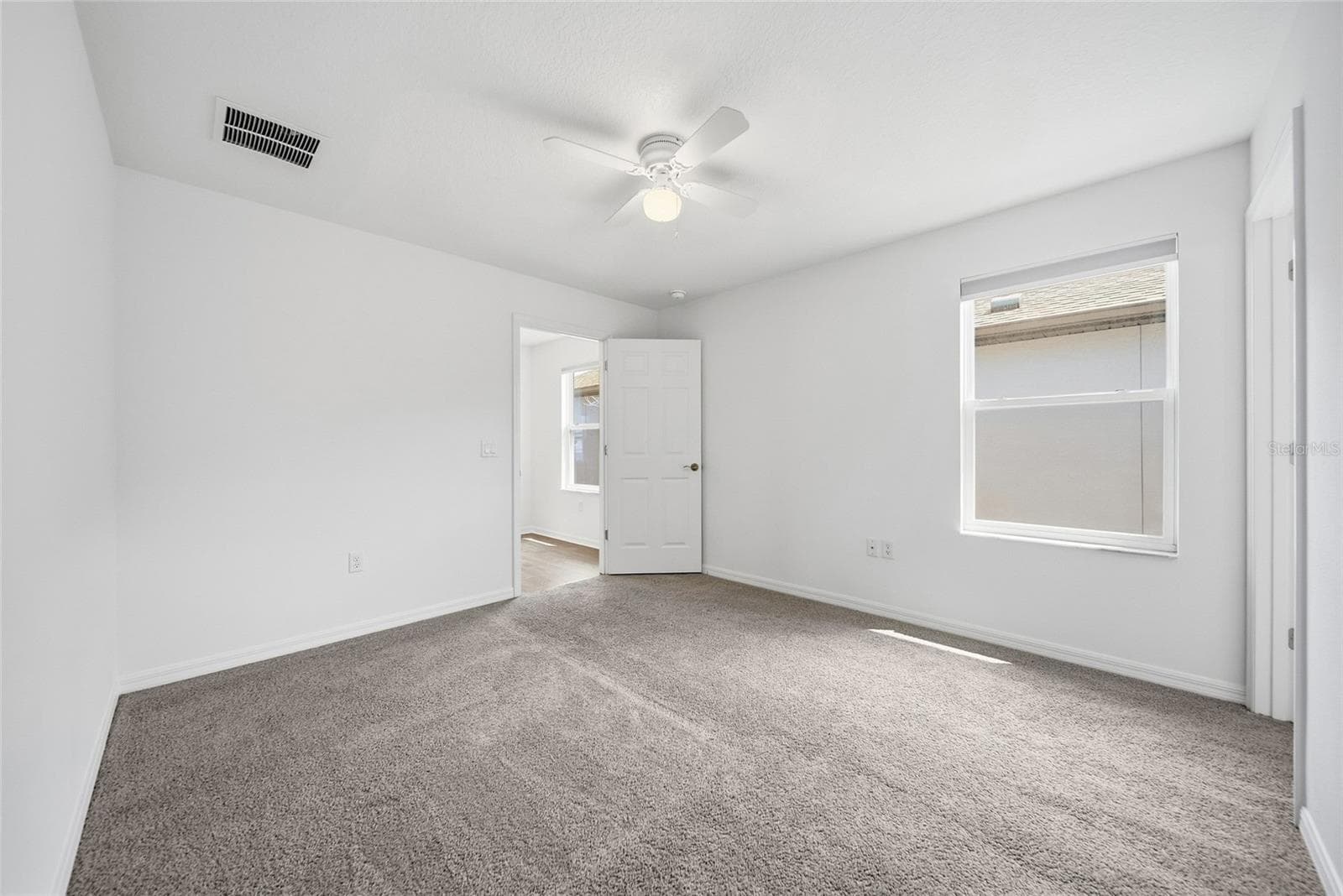 Single Family Residence at 7824 NOTCHED PINE BND, WESLEY CHAPEL, photo 28 of 54