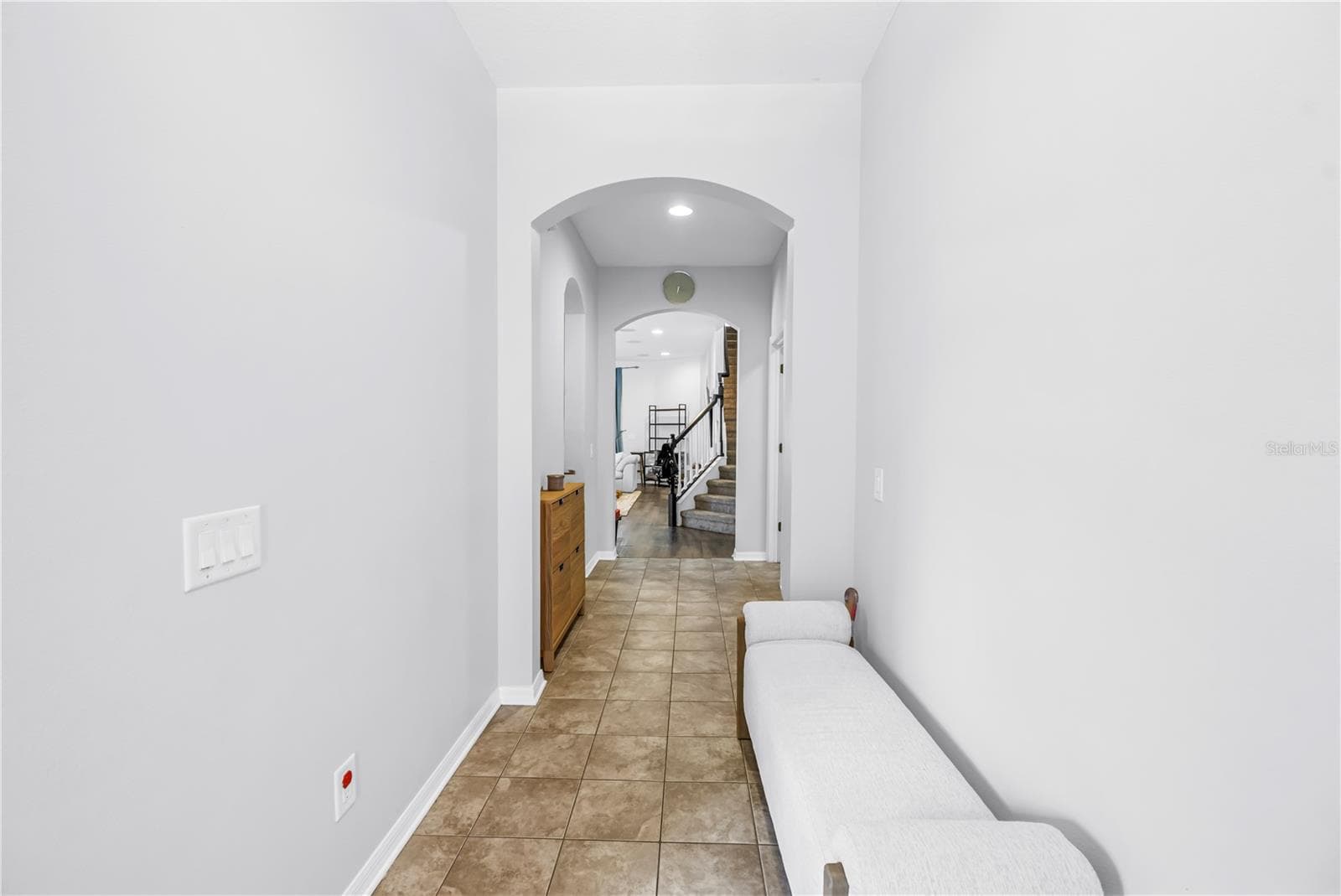 Foyer - 7717 TANGLE BROOK BLVD, GIBSONTON