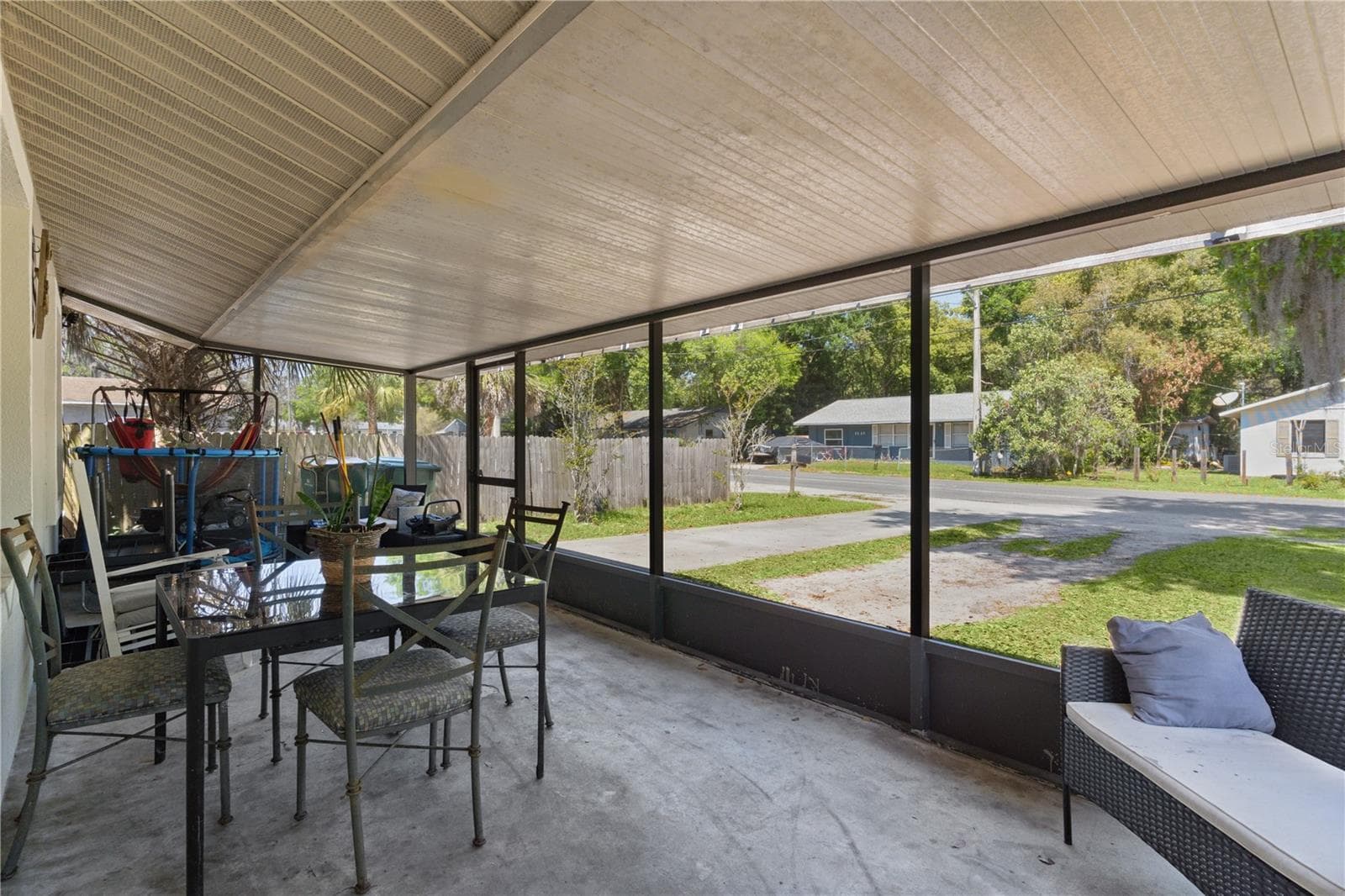 Single Family Residence at 1124 N GRANT AVE, MOUNT DORA, photo 35 of 43