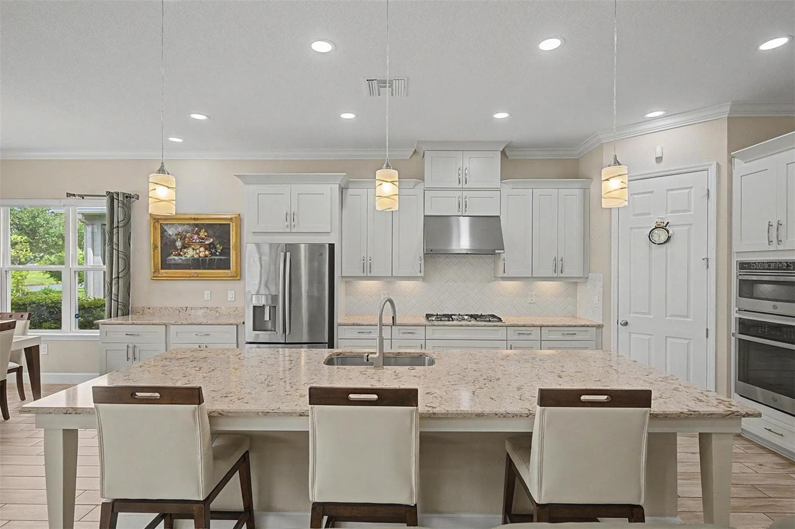 Gourmet kitchen - 4303 BARBOUR TRL, ODESSA
