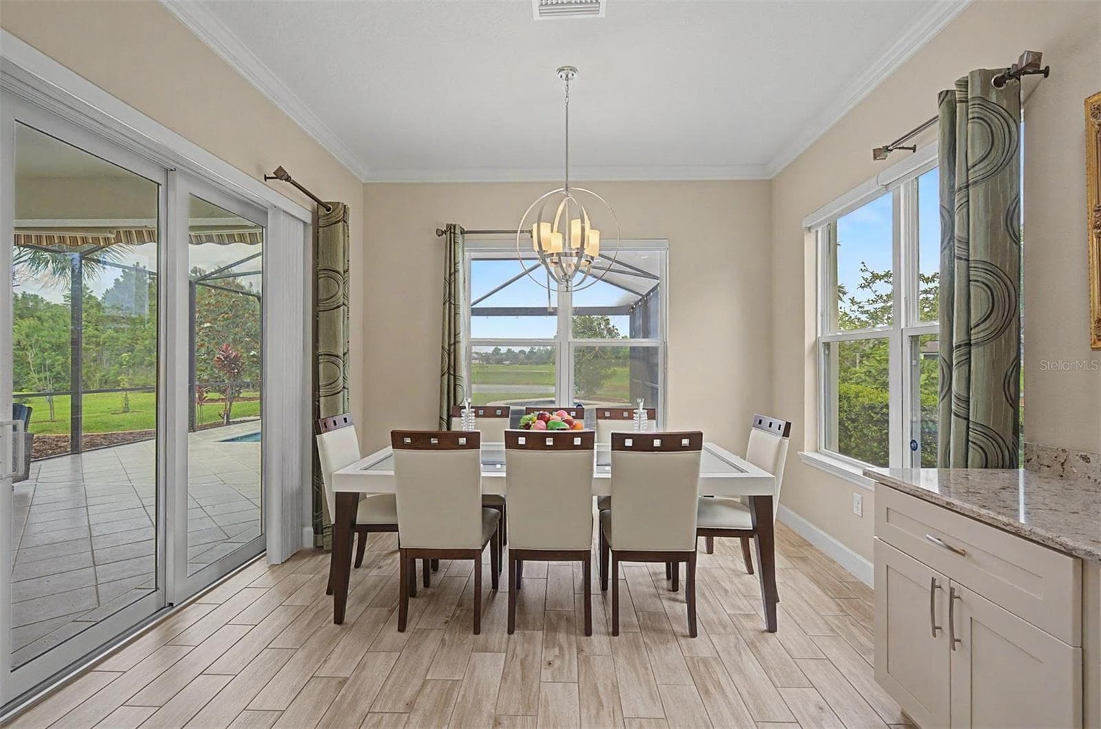 Breakfast nook - 4303 BARBOUR TRL, ODESSA