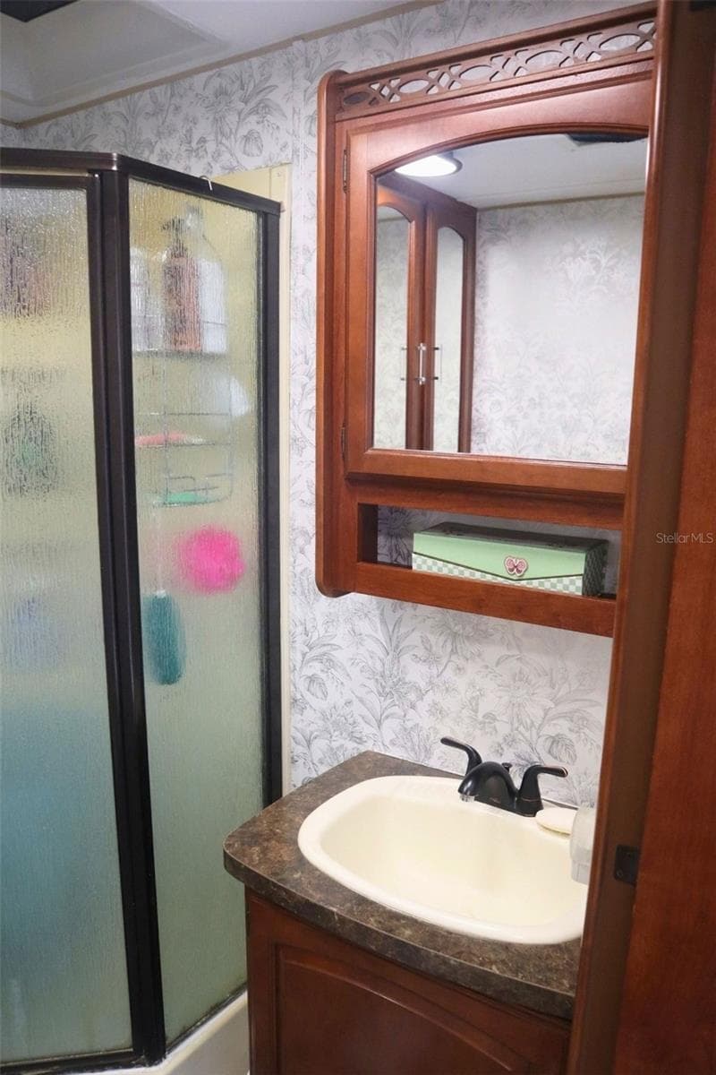 Manufactured Home at 25317 NE 140TH LN #369, SALT SPRINGS, photo 17 of 36