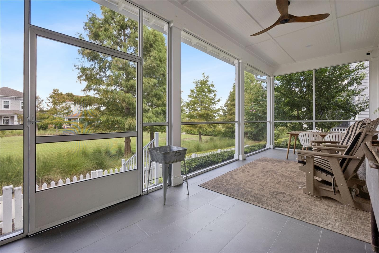 Welcoming screened porch overlooking park! - 1032 GALSTON ALY, WINTER GARDEN