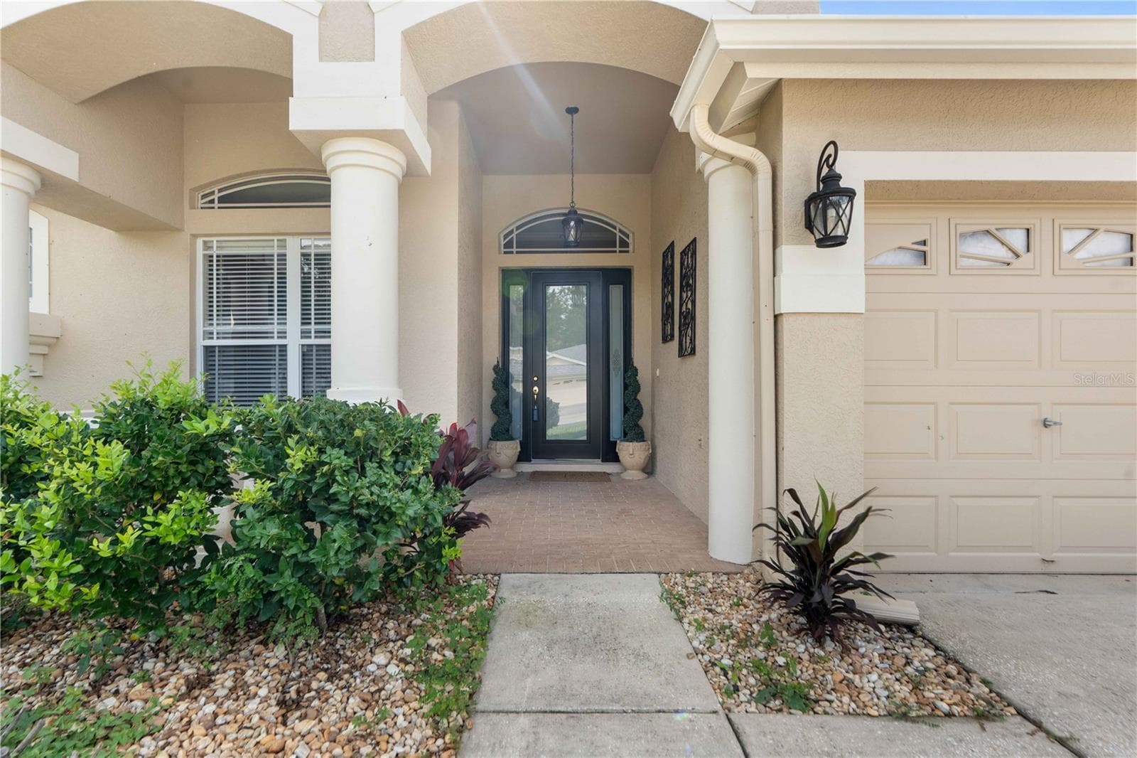 Single Family Residence at 30406 COLEHAVEN CT, WESLEY CHAPEL, photo 3 of 70