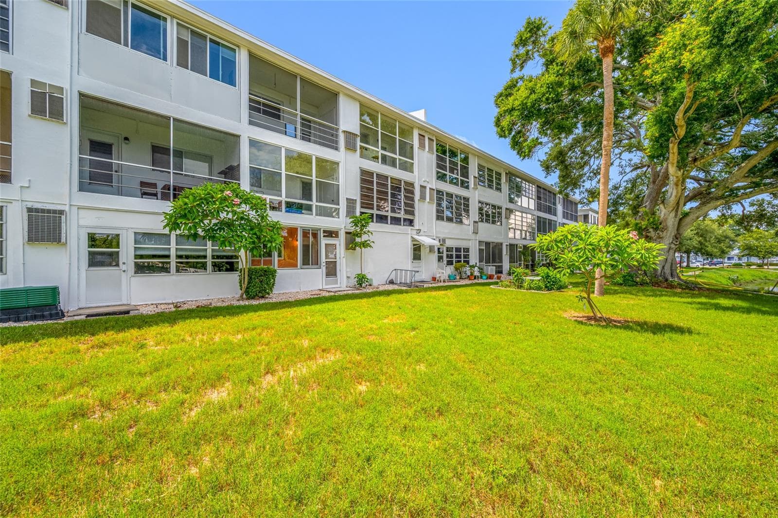 Condominium at 8075 112 ST #104, SEMINOLE, photo 25 of 29