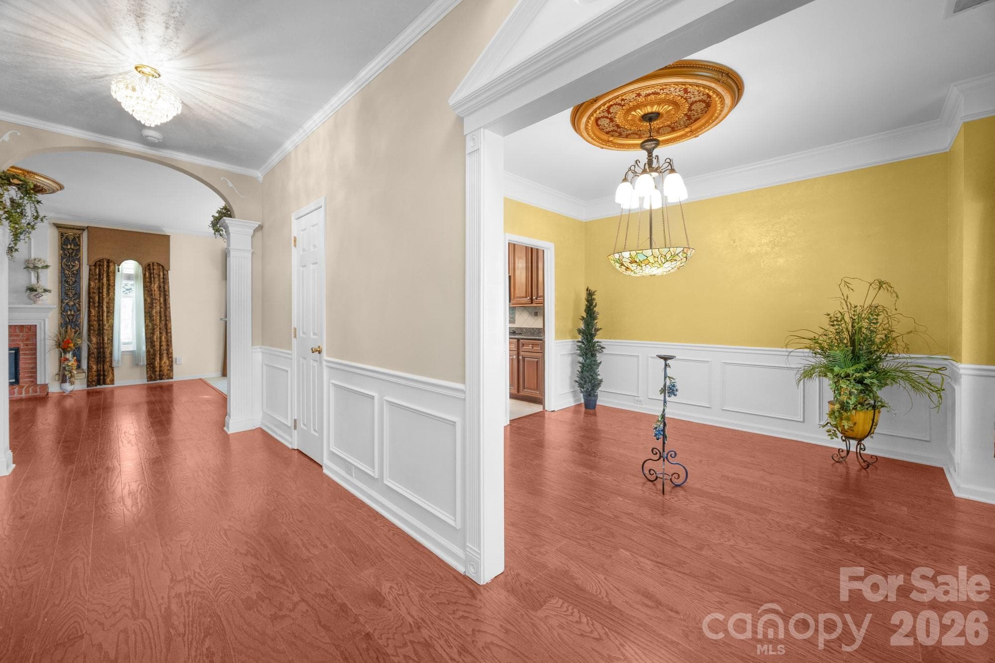 Single Family Residence at 11623 Fox Hill Drive, Charlotte, photo 4 of 38
