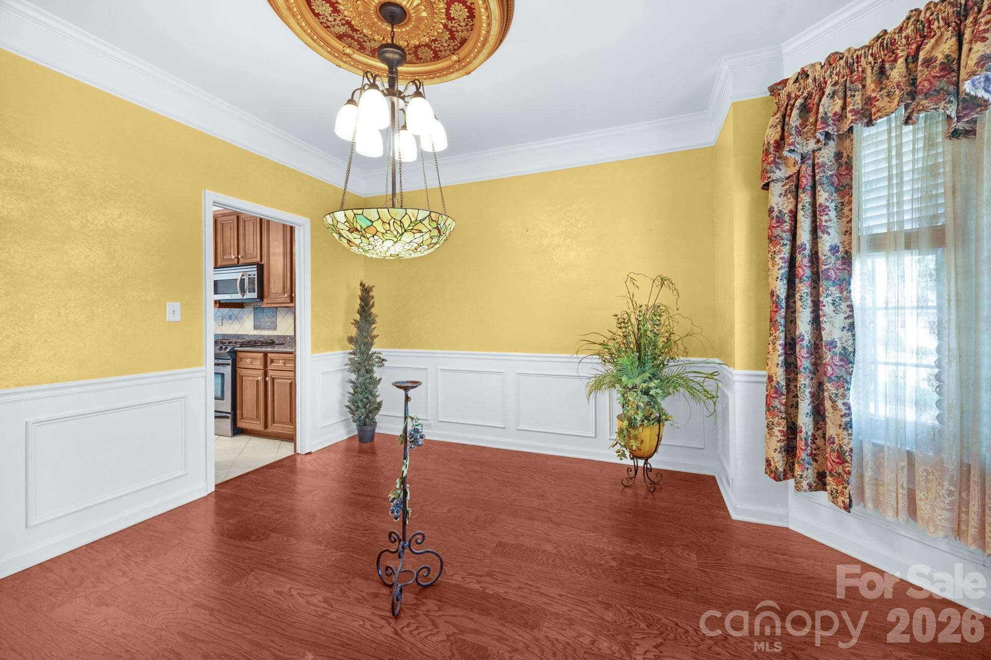 Single Family Residence at 11623 Fox Hill Drive, Charlotte, photo 5 of 38