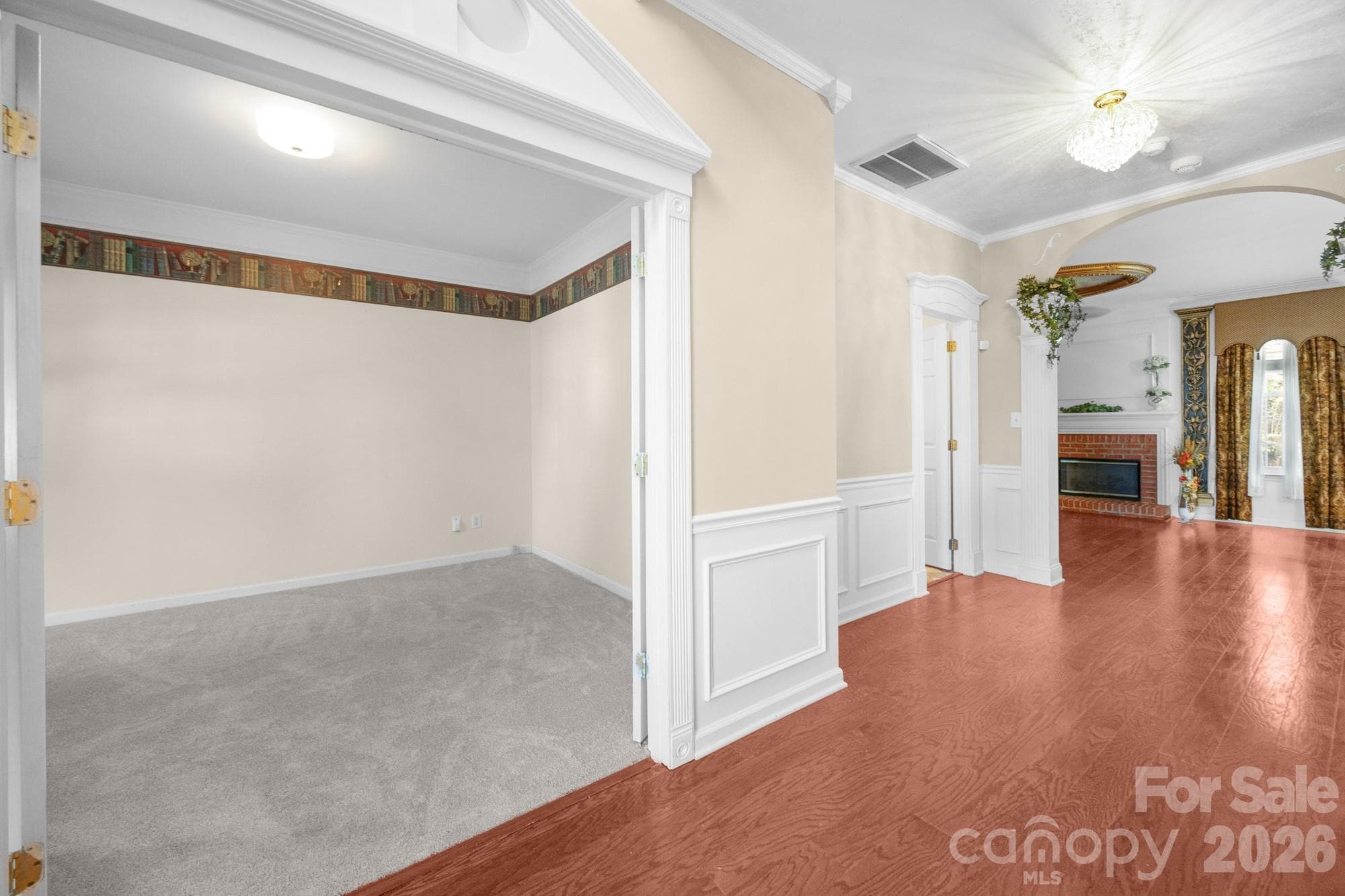 Single Family Residence at 11623 Fox Hill Drive, Charlotte, photo 13 of 38