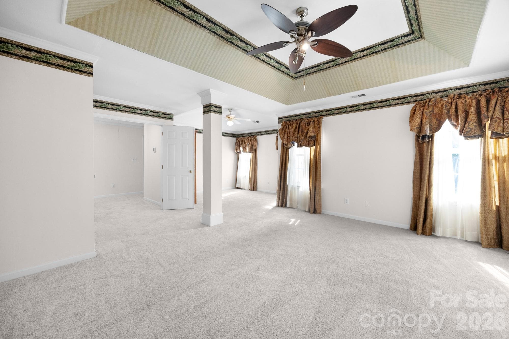 Single Family Residence at 11623 Fox Hill Drive, Charlotte, photo 19 of 38