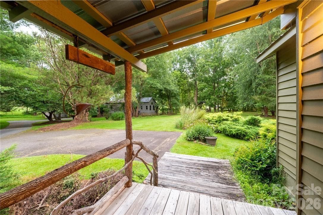 Single Family Residence at 151 Red Tailed Hawk Road, Banner Elk, photo 10 of 31